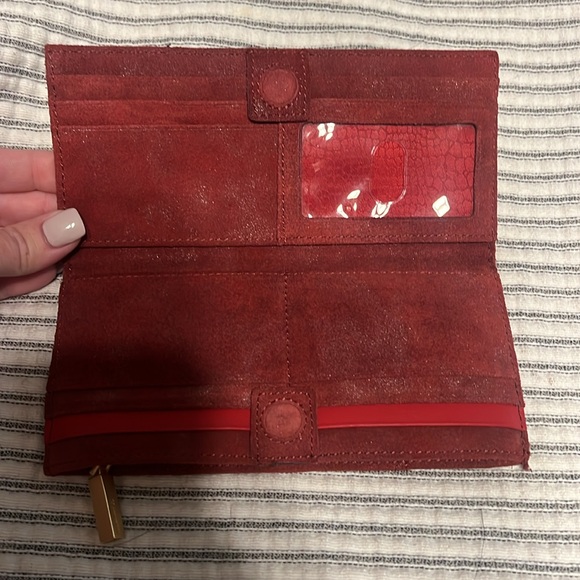 Hammitt Wallet 110 North Red Suede - Picture 2 of 10
